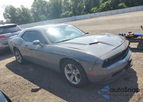 2018 Dodge Challenger Sxt из США, поврежденный, VIN 2C3CDZAG3JH229565